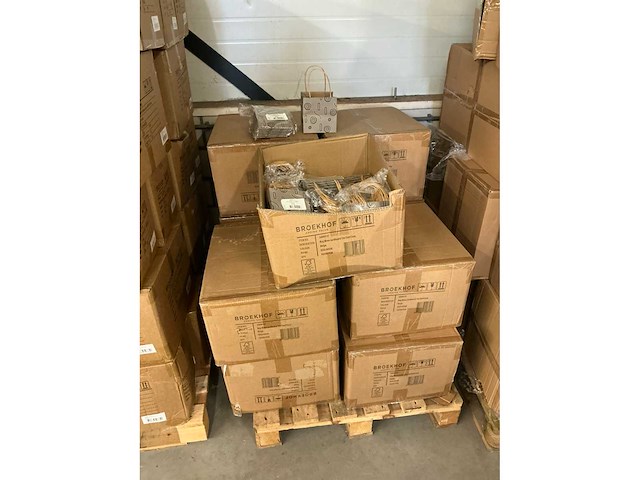 Partij bags mosa cardboard 13x13xh13cm beige (2650x) - afbeelding 5 van  6