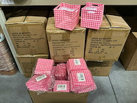Partij bags quadro pink 10,5x10,5x10,5cm (2600x) - afbeelding 1 van  5