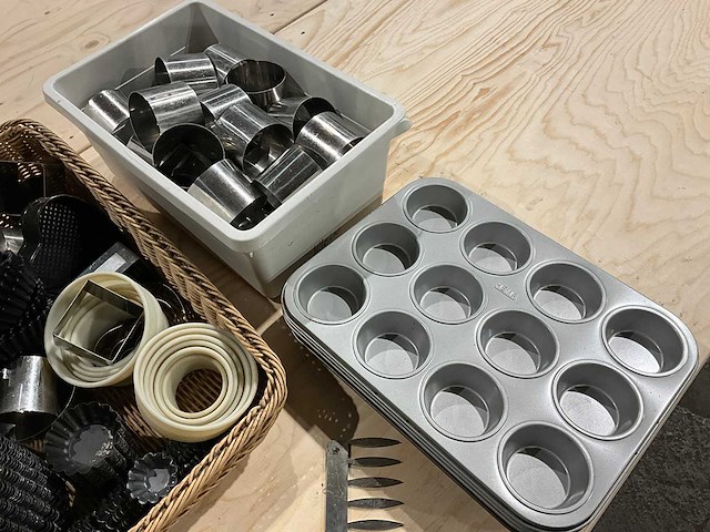 Partij bakbenodigdheden - afbeelding 4 van  4