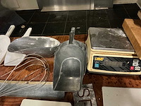 Partij bakkerij inventaris - afbeelding 3 van  17