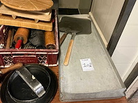 Partij bakkerij inventaris - afbeelding 17 van  17