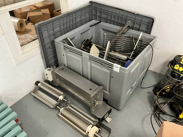 Partij bakkerijmachine onderdelen - afbeelding 1 van  7