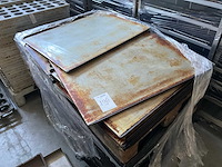 Partij bakplaten (ca. 100x) - afbeelding 1 van  3