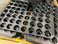 Partij bakplaten met vaste ringplaten (ca. 150x) - afbeelding 4 van  4