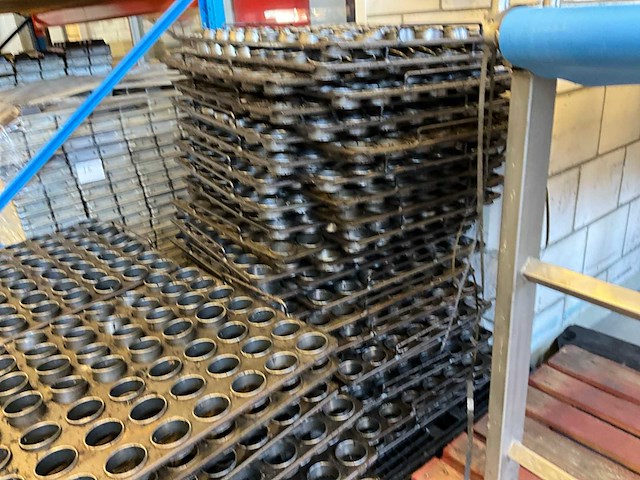 Partij bakplaten met vaste ringplaten (ca. 50x) - afbeelding 5 van  5