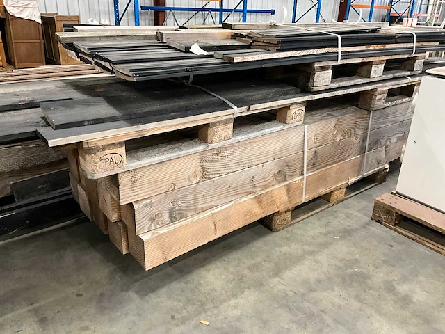 Partij balk en schuttingdelen - afbeelding 8 van  8