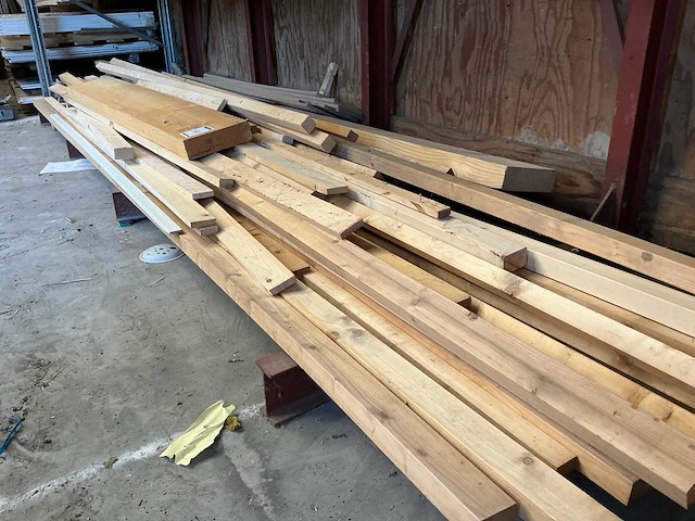 Partij balken en latten - afbeelding 3 van  4