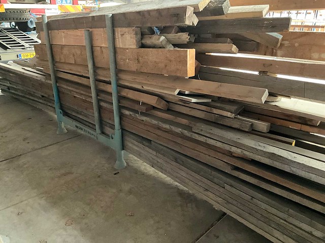 Partij balkhout - afbeelding 8 van  9