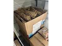 Partij banana twisted thickness 3-4mm length 40m (90x) - afbeelding 3 van  4