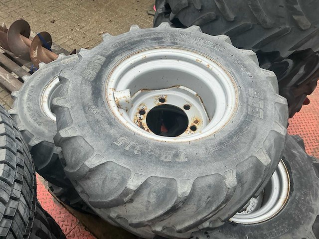 Partij banden (11x) - afbeelding 3 van  17