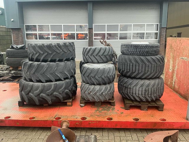 Partij banden (11x) - afbeelding 10 van  17