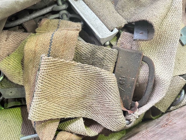 Partij banden en riemen - afbeelding 3 van  3