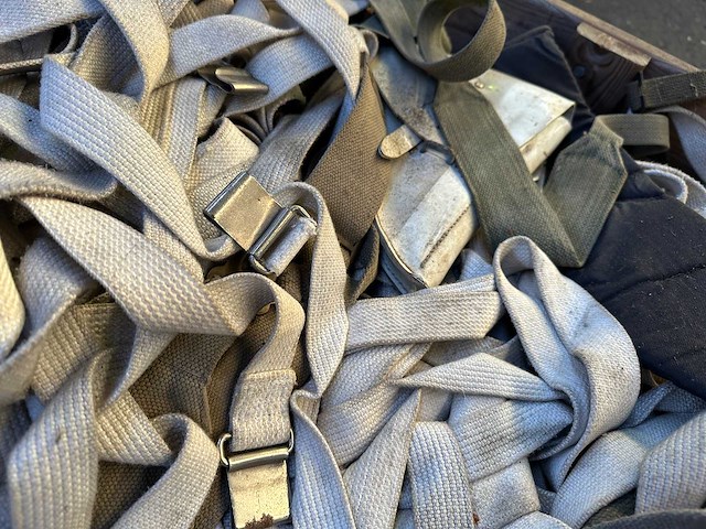 Partij banden en riemen - afbeelding 4 van  5