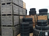 Partij banden, o.a. continental, michelin - afbeelding 2 van  13