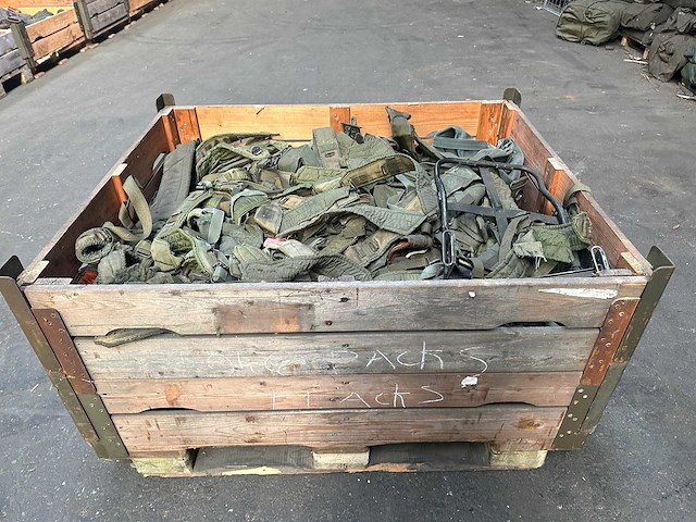 Partij banden uitrusting groen - afbeelding 1 van  3