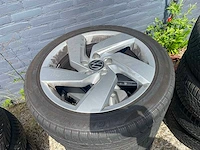 Partij bandensets lichtmetalen en stalen velgen - afbeelding 2 van  17
