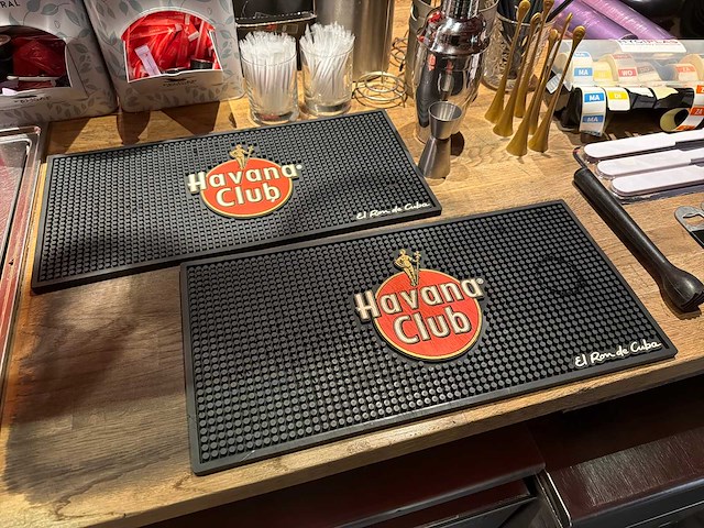 Partij barbenodigdheden - afbeelding 1 van  3