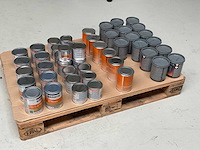 Partij base verf - afbeelding 1 van  4