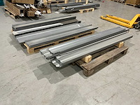 Partij basiselementen en back plates (200x) - afbeelding 1 van  7