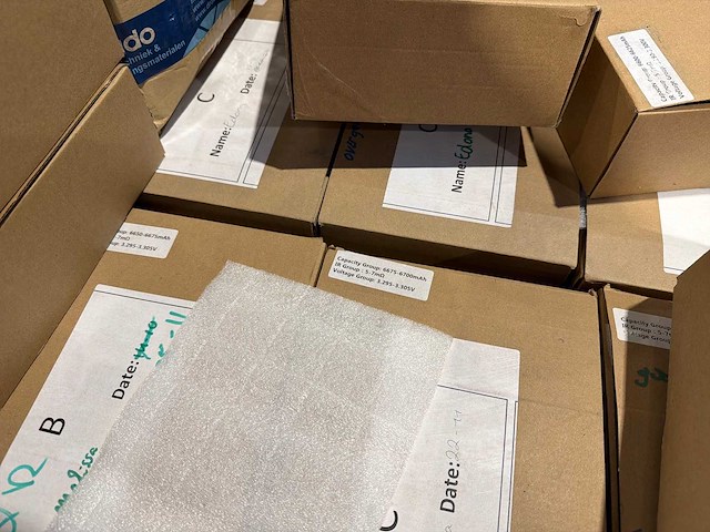 Partij batterijcellen - afbeelding 6 van  6