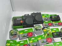 Partij batterijen en laders, gp - afbeelding 2 van  9