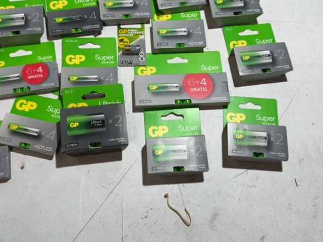 Partij batterijen en laders, gp - afbeelding 8 van  9