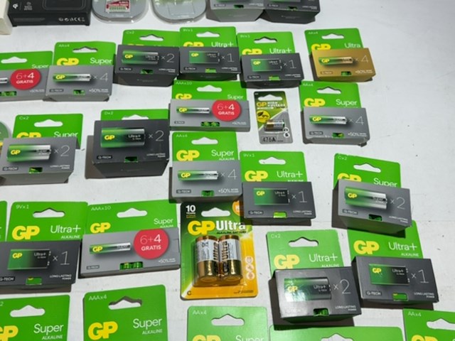 Partij batterijen en laders, gp - afbeelding 4 van  7