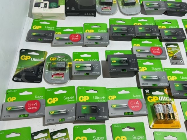 Partij batterijen en laders, gp - afbeelding 5 van  7