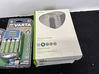 Partij batterijen en laders - afbeelding 2 van  11
