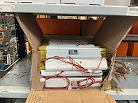 Partij battery packs - afbeelding 1 van  1
