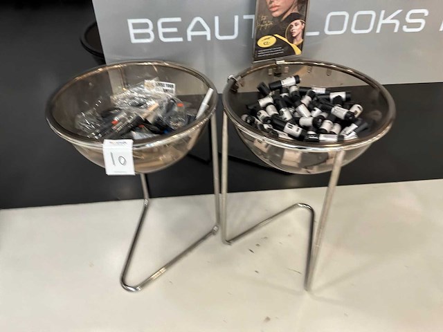 Partij beauty-, make-up- en nagelproducten - afbeelding 3 van  47