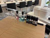 Partij beauty-, make-up- en nagelproducten - afbeelding 26 van  47