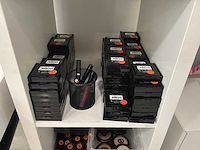 Partij beauty-, make-up- en nagelproducten - afbeelding 42 van  47