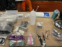 Partij beauty artikelen - afbeelding 9 van  14