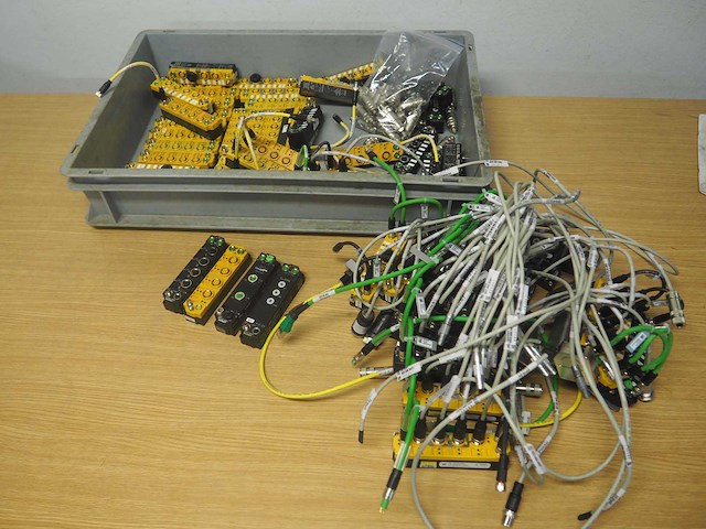 Partij beckhoff ethercat (x50) - afbeelding 1 van  8
