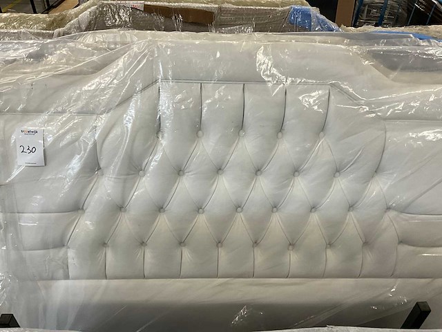 Partij bed kopschot - afbeelding 1 van  8