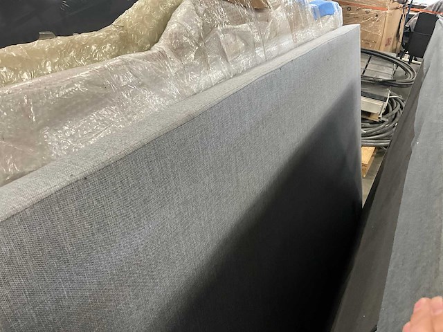 Partij bed kopschot - afbeelding 5 van  8