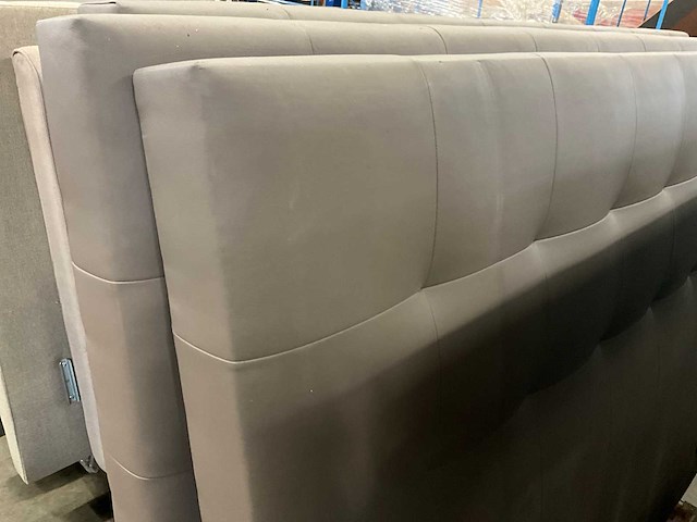 Partij bed kopschot - afbeelding 5 van  6