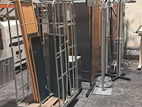 Partij bedrijfsinventaris, o.a. ahrend