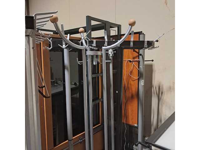 Partij bedrijfsinventaris, o.a. ahrend - afbeelding 8 van  8