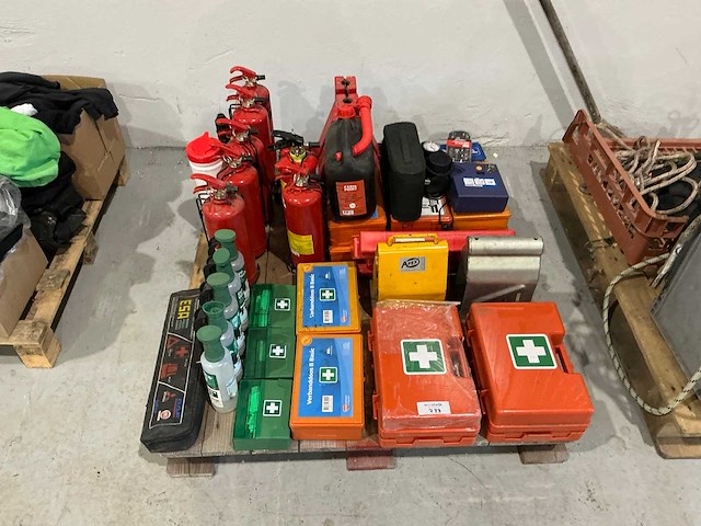 Partij bedrijfswagen accesoires - afbeelding 2 van  4