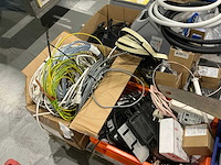 Partij bedrijfswagen inhoud - afbeelding 9 van  20