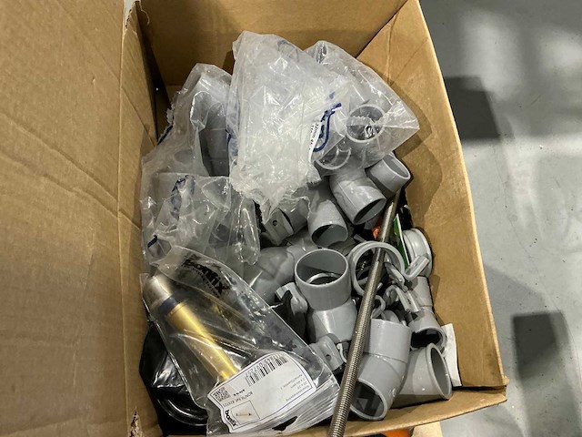 Partij bedrijfswagen inhoud - afbeelding 3 van  12