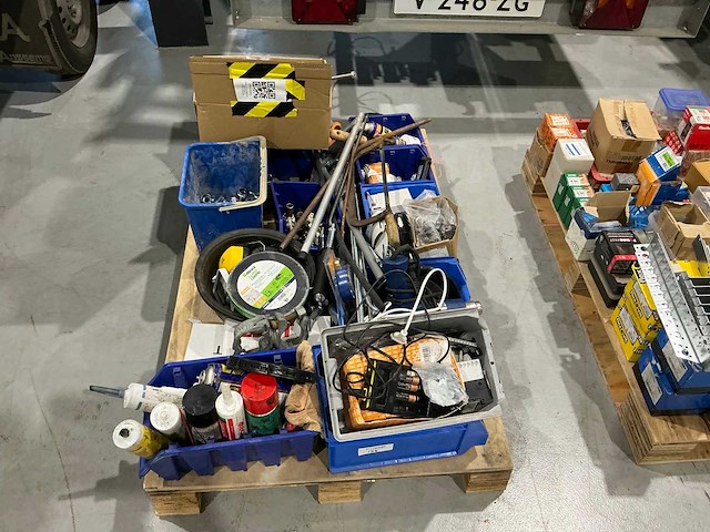 Partij bedrijfswagen inhoud - afbeelding 5 van  12