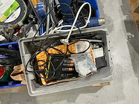 Partij bedrijfswagen inhoud - afbeelding 6 van  12