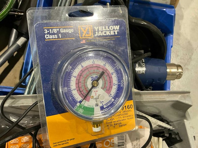 Partij bedrijfswagen inhoud - afbeelding 11 van  12