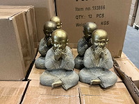 Partij beeldjes shaolin monniken h15cm (89x) - afbeelding 1 van  3