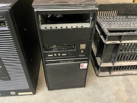 Partij beeldschermen en divers - afbeelding 7 van  17