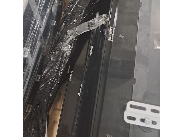 Partij beeldschermen, o.a. samsung, o.a. lh46meb - afbeelding 8 van  16