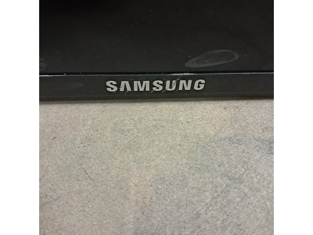 Partij beeldschermen, o.a. samsung, o.a. lh46meb - afbeelding 9 van  14